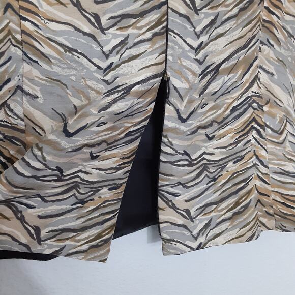 Vintage 80s Satin Sleeveless Blouse 100% Silk Animal Print Womens 12 Mob Wife - Picture 3 of 10